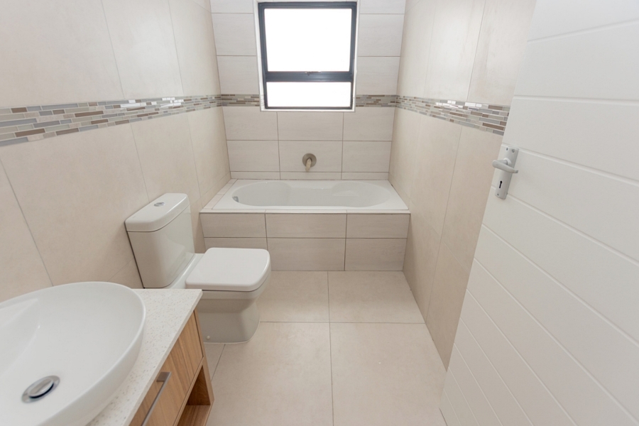 3 Bedroom Property for Sale in Shelley Point Western Cape
